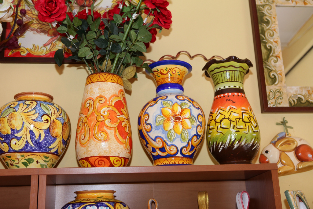 Vasi realizzati in Ceramica Artistica Siciliana