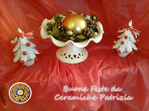 Anche per questo Natale, Ceramiche Patrizia, propone una nuova linea di prodotti: alberelli, presepi, addobbi, portacandele ecc.