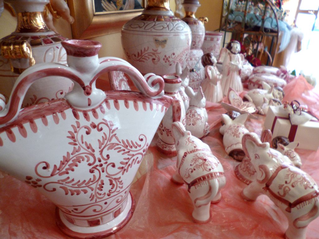 Ceramica Artistica SicilianaPigne in c - collezione Rosè