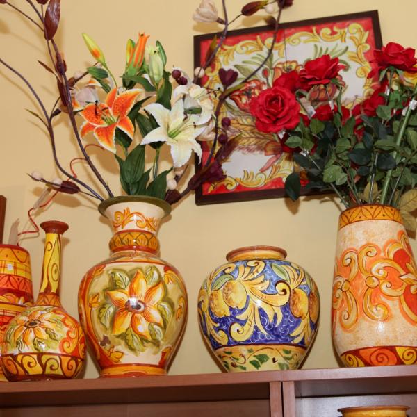 Vasi vari in Ceramica Artistica Siciliana